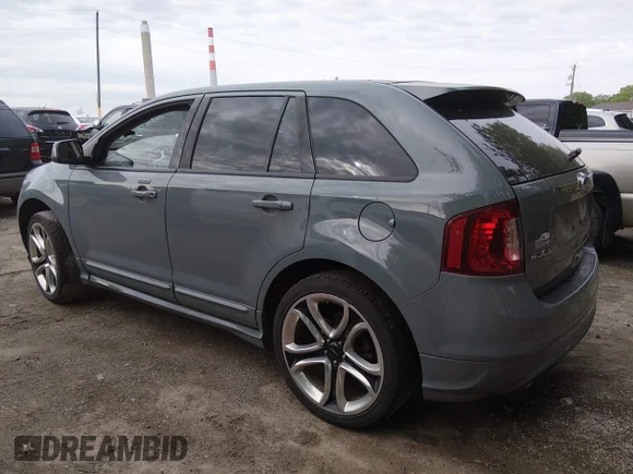 ✅ 2011 Ford Edge Sport • VIN: 2FMDK4AK2BBA54531 • Lot: 45030813. Wystawiony na IAAI z przebiegiem 179 870 mil. Bezpłatny archiwum sprzedaży aukcyjnych z USA i szczegółowy raport historii pojazdu na DreamBid. Zdjęcie 3.