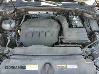 ✅ 2021 Audi Q3 S line Premium • VIN: WA1DECF37M1054167 • Lot: 85088945. Wystawiony na Copart z przebiegiem 52 606 mil. Bezpłatny archiwum sprzedaży aukcyjnych z USA i szczegółowy raport historii pojazdu na DreamBid. Zdjęcie 14.