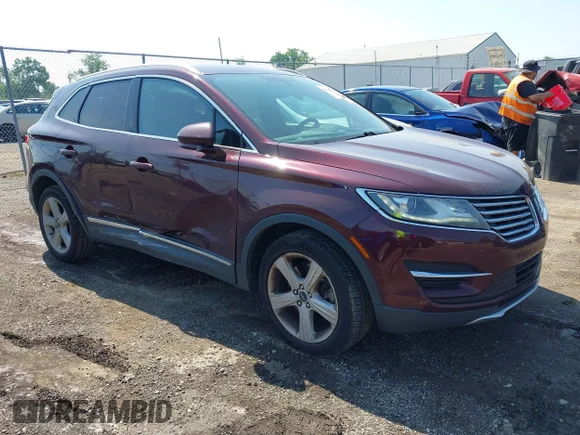 ✅ 2016 Lincoln MKC Premier • VIN: 5LMCJ1D98GUJ21069 • Lot: 42804198. Listed on IAAI with 136,295 mi. Free auction sales archive from the USA and detailed vehicle history report at DreamBid. Image 1.