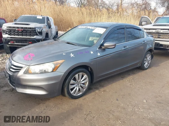 ✅ 2012 Honda Accord EX-L • VIN: 1HGCP2F85CA073611 • Лот: 44472274. Опубліковано раніше на IAAI з пробігом 136 953 миль. Безкоштовний доступ до архіву аукціонних продажів зі США та докладний звіт про історію автомобіля на DreamBid. Зображення 2.
