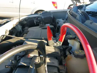 ✅ 2018 Chevrolet Equinox Premier • VIN: 3GNAXMEV8JL100807 • Lot: 43630873. Listed on IAAI with 96,411 mi. Free auction sales archive from the USA and detailed vehicle history report at DreamBid. Image 21.