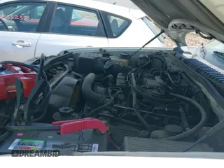 ✅ 2003 Ford Explorer Limited • VIN: 1FMZU65W03ZA78222 • Lot: 42361837. Wystawiony na IAAI z przebiegiem 177 432 mil. Bezpłatny archiwum sprzedaży aukcyjnych z USA i szczegółowy raport historii pojazdu na DreamBid. Zdjęcie 13.