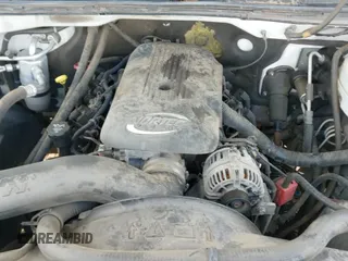 ✅ 2006 GMC Sierra 2500HD Work Truck • VIN: 1GTHK29U06E133402 • Lot: 42786096. Listed on IAAI with 160,512 mi. Free auction sales archive from the USA and detailed vehicle history report at DreamBid. Image 19.