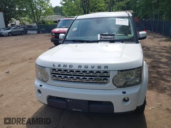 ✅ 2013 Land Rover LR4 HSE • VIN: SALAG2D45DA674999 • Лот: 45404777. Опубліковано раніше на IAAI з пробігом 211 818 миль. Безкоштовний доступ до архіву аукціонних продажів зі США та докладний звіт про історію автомобіля на DreamBid. Зображення 6.