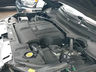 ✅ 2016 Land Rover Range Rover Supercharged • VIN: SALGS3EF3GA255262 • Lot: 43267214. Wystawiony na IAAI z przebiegiem 135 476 mil. Bezpłatny archiwum sprzedaży aukcyjnych z USA i szczegółowy raport historii pojazdu na DreamBid. Zdjęcie 18.