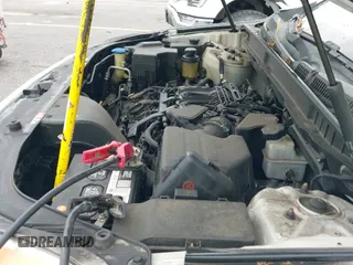 2012 Hyundai Veracruz Limited с VIN KM8NU4CC3CU192174, выставлен на аукционе IAAI как лот 42312174 с пробегом 201 379 миль миль и . История ставок и продаж доступна на DreamBid. Изображение 16.