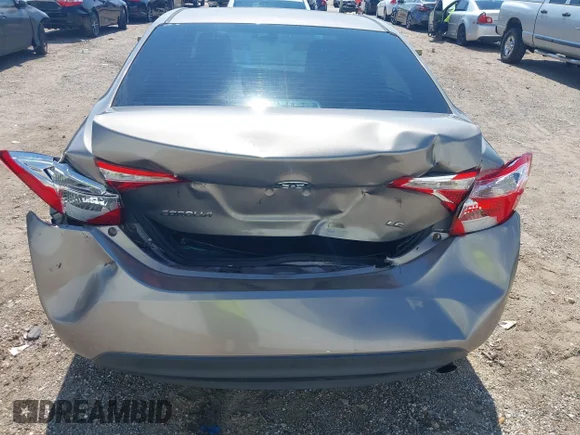 ✅ 2015 Toyota Corolla L • VIN: 5YFBURHE9FP219734 • Lot: 43350235. Wystawiony na IAAI z przebiegiem 166 199 mil. Bezpłatny archiwum sprzedaży aukcyjnych z USA i szczegółowy raport historii pojazdu na DreamBid. Zdjęcie 6.