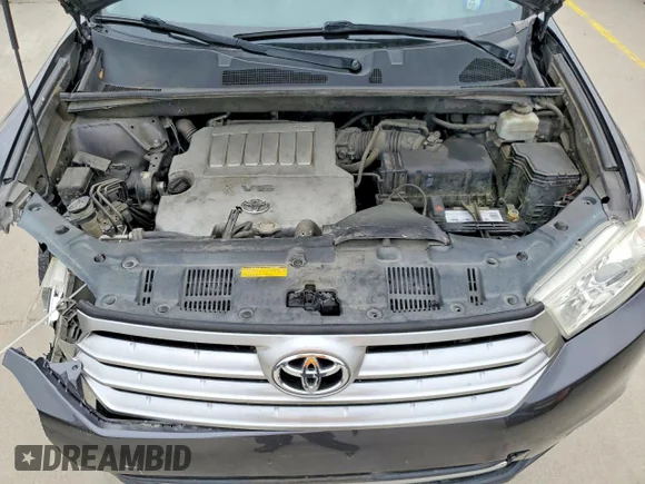 ✅ 2013 Toyota Highlander SE • VIN: 5TDZK3EH5DS135172 • Lot: 77221865. Listed on Copart with 180,952 mi. Free auction sales archive from the USA and detailed vehicle history report at DreamBid. Image 11.