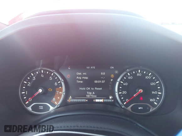 ✅ 2023 Jeep Renegade Trailhawk • VIN: ZACNJDC1XPPP36864 • Lot: 44254657. Wystawiony na IAAI z przebiegiem 16 773 mil. Bezpłatny archiwum sprzedaży aukcyjnych z USA i szczegółowy raport historii pojazdu na DreamBid. Zdjęcie 7.