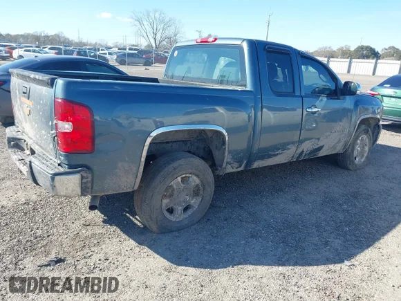 ✅ 2008 Chevrolet Silverado 1500 Work Truck • VIN: 1GCEC19XX8Z123668 • Lot: 44323329. Wystawiony na IAAI z przebiegiem 154 635 mil. Bezpłatny archiwum sprzedaży aukcyjnych z USA i szczegółowy raport historii pojazdu na DreamBid. Zdjęcie 4.