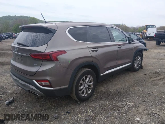 ✅ 2020 Hyundai Santa Fe SE • VIN: 5NMS2CAD2LH168104 • Lot: 45109323. Wystawiony na IAAI z przebiegiem 62 381 mil. Bezpłatny archiwum sprzedaży aukcyjnych z USA i szczegółowy raport historii pojazdu na DreamBid. Zdjęcie 4.