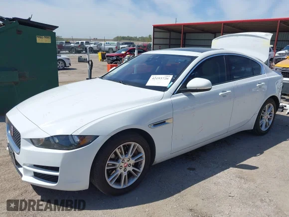 ✅ 2017 Jaguar XE 20d Premium • VIN: SAJAJ4BNXHA953792 • Лот: 42193726. Опубліковано раніше на IAAI з пробігом 97 740 миль. Безкоштовний доступ до архіву аукціонних продажів зі США та докладний звіт про історію автомобіля на DreamBid. Зображення 2.