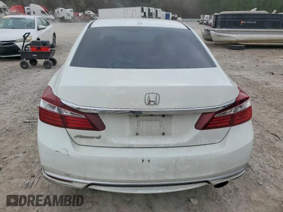 ✅ 2017 Honda Accord EX • VIN: 1HGCR2F75HA301793 • Lot: 98823185. Listed on Copart with 197,466 mi. Free auction sales archive from the USA and detailed vehicle history report at DreamBid. Image 6.