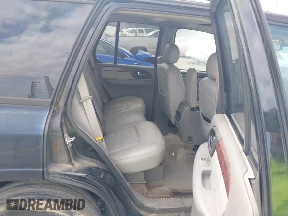 ✅ 2006 GMC Envoy Denali • VIN: 1GKES63M562104762 • Lot: 44445382. Wystawiony na IAAI z przebiegiem 285 025 mil. Bezpłatny archiwum sprzedaży aukcyjnych z USA i szczegółowy raport historii pojazdu na DreamBid. Zdjęcie 8.