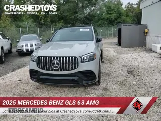 ✅ 2025 Mercedes-Benz GLS 63 AMG • VIN: 4JGFF8KE4SB319324 • Lot: 69538075. Wystawiony na Copart z przebiegiem 6 977 mil. Bezpłatny archiwum sprzedaży aukcyjnych z USA i szczegółowy raport historii pojazdu na DreamBid. Zdjęcie 17.