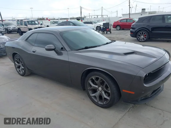 ✅ 2015 Dodge Challenger SXT • VIN: 2C3CDZAG3FH855883 • Lot: 45491213. Wystawiony na IAAI z przebiegiem 227 817 mil. Bezpłatny archiwum sprzedaży aukcyjnych z USA i szczegółowy raport historii pojazdu na DreamBid. Zdjęcie 1.