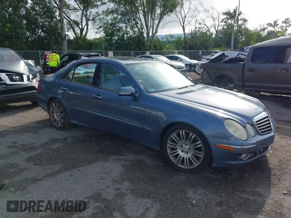 ✅ 2007 Mercedes-Benz E 350 • VIN: WDBUF56XX7B106552 • Lot: 45224747. Listed on IAAI with 131,478 mi. Free auction sales archive from the USA and detailed vehicle history report at DreamBid. Image 1.