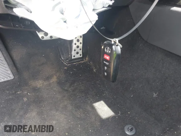 ✅ 2026 Toyota Camry LE • VIN: 4T1DAACK9TU731178 • Lot: 45321004. Wystawiony na IAAI z przebiegiem 3 107 mil. Bezpłatny archiwum sprzedaży aukcyjnych z USA i szczegółowy raport historii pojazdu na DreamBid. Zdjęcie 11.