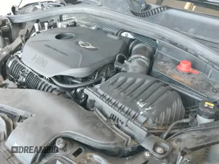 ✅ 2017 MINI Clubman Cooper S • VIN: WMWLU5C57H2E81953 • Lot: 42153312. Wystawiony na IAAI z przebiegiem 96 718 mil. Bezpłatny archiwum sprzedaży aukcyjnych z USA i szczegółowy raport historii pojazdu na DreamBid. Zdjęcie 20.