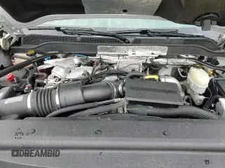 ✅ 2017 Chevrolet Silverado 3500HD LT • VIN: 1GB3KZCY6HF230118 • Лот: 56421595. Размещён на Copart с пробегом 116 756 миль миль. Получите бесплатный доступ к архиву аукционных продаж из США и посмотрите подробный отчёт об истории автомобиля на DreamBid. Изображение 14.