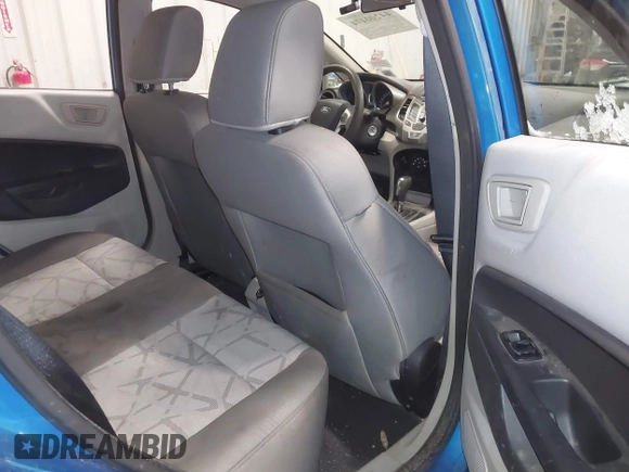 ✅ 2012 Ford Fiesta SE • VIN: 3FADP4BJ5CM155600 • Lot: 44200474. Wystawiony na IAAI z przebiegiem 94 158 mil. Bezpłatny archiwum sprzedaży aukcyjnych z USA i szczegółowy raport historii pojazdu na DreamBid. Zdjęcie 8.
