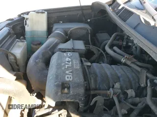 ✅ 2007 Toyota Tundra SR5 • VIN: 5TBBT54167S453314 • Lot: 42730268. Wystawiony na IAAI z przebiegiem 239 097 mil. Bezpłatny archiwum sprzedaży aukcyjnych z USA i szczegółowy raport historii pojazdu na DreamBid. Zdjęcie 19.