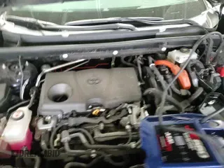 ✅ 2019 Toyota RAV4 Hybrid Limited • VIN: 2T3DWRFV6KW023000 • Лот: 87119275. Опубликован ранее на Copart с пробегом 40 694 миль. Бесплатный доступ к архиву аукционных продаж из США и подробный отчёт об истории автомобиля на DreamBid. Изображение 14.