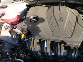 ✅ 2025 Kia Sportage X-Line • VIN: 5XYK6CDF5SG304980 • Лот: 93097635. Опубликован ранее на Copart с пробегом 2 668 миль. Бесплатный доступ к архиву аукционных продаж из США и подробный отчёт об истории автомобиля на DreamBid. Изображение 14.