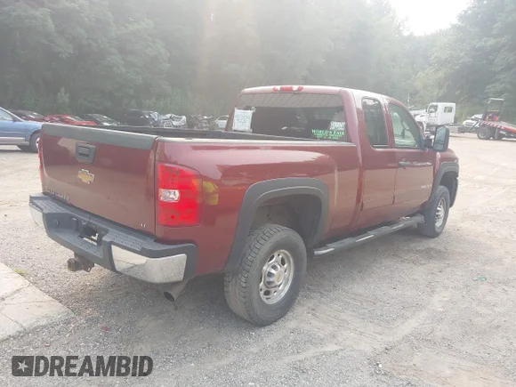✅ 2008 Chevrolet Silverado 2500HD LTZ • VIN: 1GCHK29K18E117033 • Lot: 40125935. Wystawiony na IAAI z przebiegiem 99 323 mil. Bezpłatny archiwum sprzedaży aukcyjnych z USA i szczegółowy raport historii pojazdu na DreamBid. Zdjęcie 4.