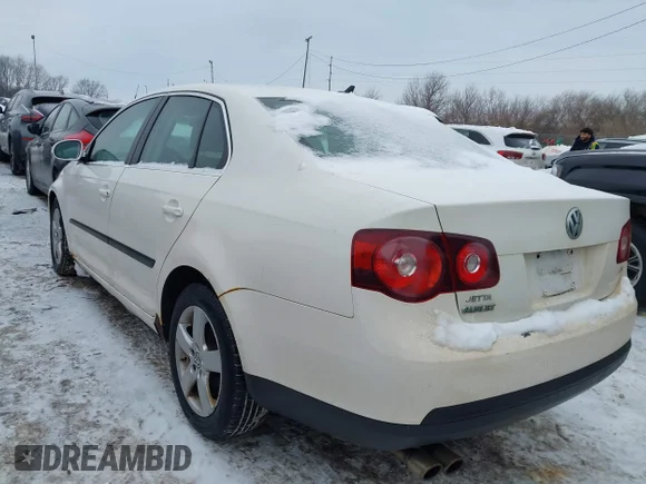 ✅ 2009 Volkswagen Jetta SE • VIN: 3VWRM71K39M123092 • Лот: 44294541. Опубліковано раніше на IAAI з пробігом 183 682 миль. Безкоштовний доступ до архіву аукціонних продажів зі США та докладний звіт про історію автомобіля на DreamBid. Зображення 3.
