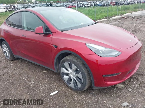 ✅ 2024 Tesla Model Y Long Range • VIN: 7SAYGDEE5RF025746 • Лот: 45153031. Опубликован ранее на IAAI с пробегом 14 369 миль. Бесплатный доступ к архиву аукционных продаж из США и подробный отчёт об истории автомобиля на DreamBid. Изображение 1.