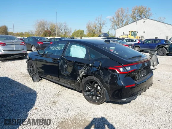 ✅ 2025 Honda Civic Sport • VIN: 19XFL2H85SE015546 • Lot: 43589946. Wystawiony na IAAI z przebiegiem 8 037 mil. Bezpłatny archiwum sprzedaży aukcyjnych z USA i szczegółowy raport historii pojazdu na DreamBid. Zdjęcie 3.