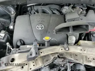 ✅ 2017 Toyota Highlander Limited • VIN: 5TDDZRFH2HS461573 • Lot: 87106875. Listed on Copart with 93,379 mi. Free auction sales archive from the USA and detailed vehicle history report at DreamBid. Image 16.