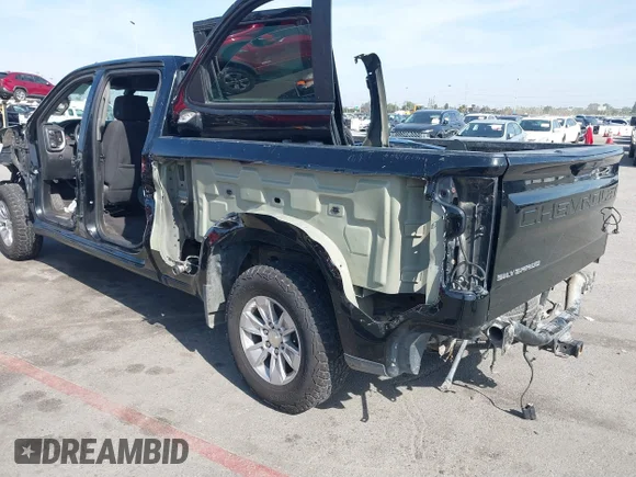 ✅ 2020 Chevrolet Silverado 1500 LT • VIN: 3GCPWCED4LG192002 • Lot: 41589885. Wystawiony na IAAI z przebiegiem 92 424 mil. Bezpłatny archiwum sprzedaży aukcyjnych z USA i szczegółowy raport historii pojazdu na DreamBid. Zdjęcie 3.