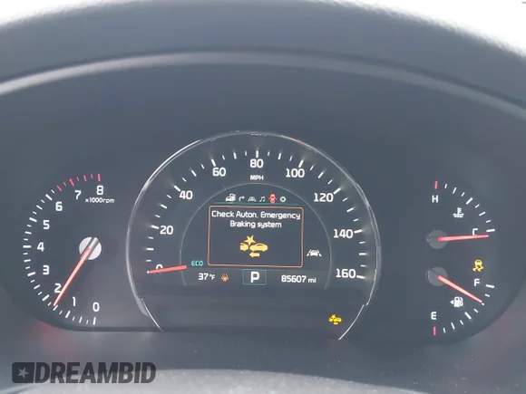 ✅ 2018 Kia Sorento SX • VIN: 5XYPKDA59JG407191 • Lot: 44067001. Wystawiony na IAAI z przebiegiem 85 607 mil. Bezpłatny archiwum sprzedaży aukcyjnych z USA i szczegółowy raport historii pojazdu na DreamBid. Zdjęcie 7.