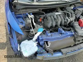 ✅ 2017 Honda Fit LX • VIN: 3HGGK5G55HM710562 • Lot: 66989715. Wystawiony na Copart z przebiegiem 21 101 mil. Bezpłatny archiwum sprzedaży aukcyjnych z USA i szczegółowy raport historii pojazdu na DreamBid. Zdjęcie 14.