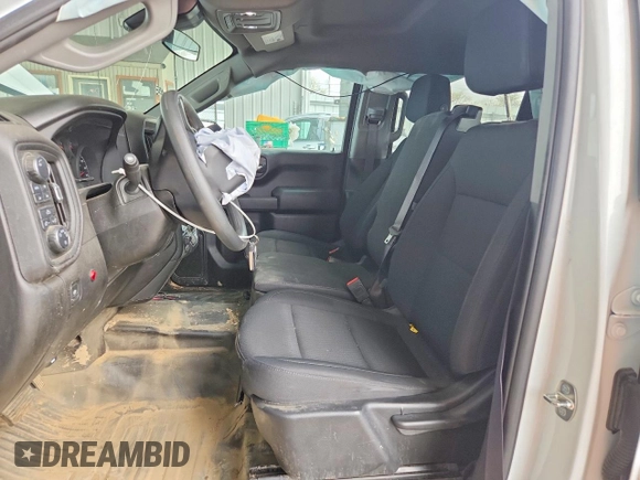 ✅ 2024 Chevrolet Silverado 1500 Work Truck • VIN: 1GCUDAED9RZ356186 • Lot: 48286566. Wystawiony na Copart z przebiegiem 24 050 mil. Bezpłatny archiwum sprzedaży aukcyjnych z USA i szczegółowy raport historii pojazdu na DreamBid. Zdjęcie 7.