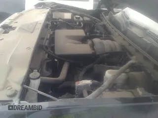 ✅ 2018 Chevrolet Silverado 1500 LT • VIN: 1GCVKREH1JZ183201 • Лот: 41442397. Опубликован ранее на IAAI с пробегом 93 531 миль. Бесплатный доступ к архиву аукционных продаж из США и подробный отчёт об истории автомобиля на DreamBid. Изображение 19.