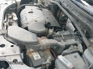 2011 Mitsubishi Outlander SE with VIN JA4AS3AW7BU031559, listed as a IAAI auction lot 43398627 with 323,061 mi miles and . Bid and sale history available at DreamBid. Image 12.