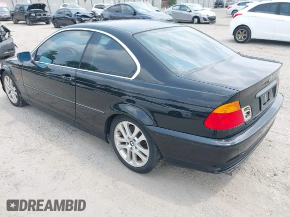 ✅ 2001 BMW 3 Series 330Ci • VIN: WBABN53431JU36873 • Lot: 42934403. Wystawiony na IAAI z przebiegiem 137 599 mil. Bezpłatny archiwum sprzedaży aukcyjnych z USA i szczegółowy raport historii pojazdu na DreamBid. Zdjęcie 3.