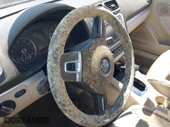 ✅ 2012 Volkswagen Eos Komfort • VIN: WVWBW7AH5CV013127 • Lot: 45238263. Wystawiony na IAAI z przebiegiem Nie podano. Bezpłatny archiwum sprzedaży aukcyjnych z USA i szczegółowy raport historii pojazdu na DreamBid. Zdjęcie 6.