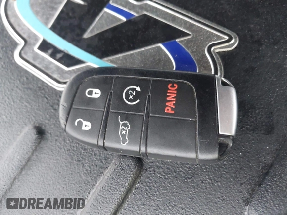 ✅ 2015 Dodge Durango R/T • VIN: 1C4SDJCT4FC128287 • Лот: 44115499. Опубликован ранее на IAAI с пробегом 220 700 миль. Бесплатный доступ к архиву аукционных продаж из США и подробный отчёт об истории автомобиля на DreamBid. Изображение 11.