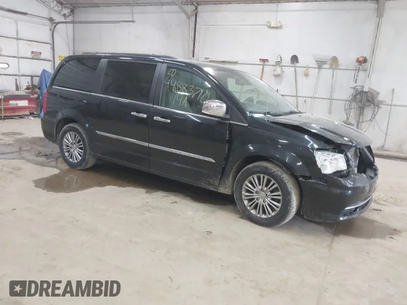 ✅ 2014 Chrysler Town & Country Touring L • VIN: 2C4RC1CG9ER176135 • Lot: 44883710. Listed on IAAI with 136,080 mi. Free auction sales archive from the USA and detailed vehicle history report at DreamBid. Image 1.