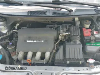 ✅ 2007 Honda Fit Sport • VIN: JHMGD37647S063128 • Lot: 43015607. Listed on IAAI with 144,781 mi. Free auction sales archive from the USA and detailed vehicle history report at DreamBid. Image 13.