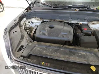 ✅ 2017 Volvo XC90 Inscription • VIN: YV4A22PLXH1156561 • Lot: 85685735. Wystawiony na Copart z przebiegiem 92 645 mil. Bezpłatny archiwum sprzedaży aukcyjnych z USA i szczegółowy raport historii pojazdu na DreamBid. Zdjęcie 14.