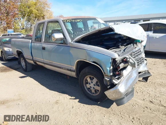 ✅ 1993 Chevrolet Silverado 1500 • VIN: 2GCEC19K5P1150255 • Лот: 43540337. Опубликован ранее на IAAI с пробегом 263 669 миль. Бесплатный доступ к архиву аукционных продаж из США и подробный отчёт об истории автомобиля на DreamBid. Изображение 1.