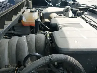 ✅ 2022 Chevrolet Silverado 1500 LT Trail Boss • VIN: 1GCPYFED8NZ149555 • Lot: 42168228. Wystawiony na IAAI z przebiegiem 59 653 mil. Bezpłatny archiwum sprzedaży aukcyjnych z USA i szczegółowy raport historii pojazdu na DreamBid. Zdjęcie 19.