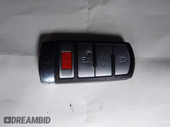 ✅ 2006 Volkswagen Passat 3.6L V6 • VIN: WVWCU73C86P083449 • Lot: 45463111. Listed on IAAI with 86,012 mi. Free auction sales archive from the USA and detailed vehicle history report at DreamBid. Image 11.
