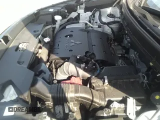 ✅ 2020 Mitsubishi Outlander ES • VIN: JA4AR3AU1LU007222 • Lot: 30932433. Listed on IAAI with 11,279 mi. Free auction sales archive from the USA and detailed vehicle history report at DreamBid. Image 17.