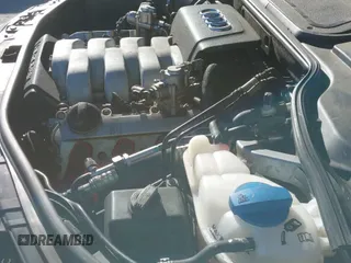 ✅ 2009 Audi A8 • VIN: WAULV94E09N003356 • Lot: 41387468. Wystawiony na IAAI z przebiegiem 101 926 mil. Bezpłatny archiwum sprzedaży aukcyjnych z USA i szczegółowy raport historii pojazdu na DreamBid. Zdjęcie 12.